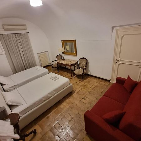Luxury 2 Bedroom Apartment In The Heart Of Roma Exterior photo