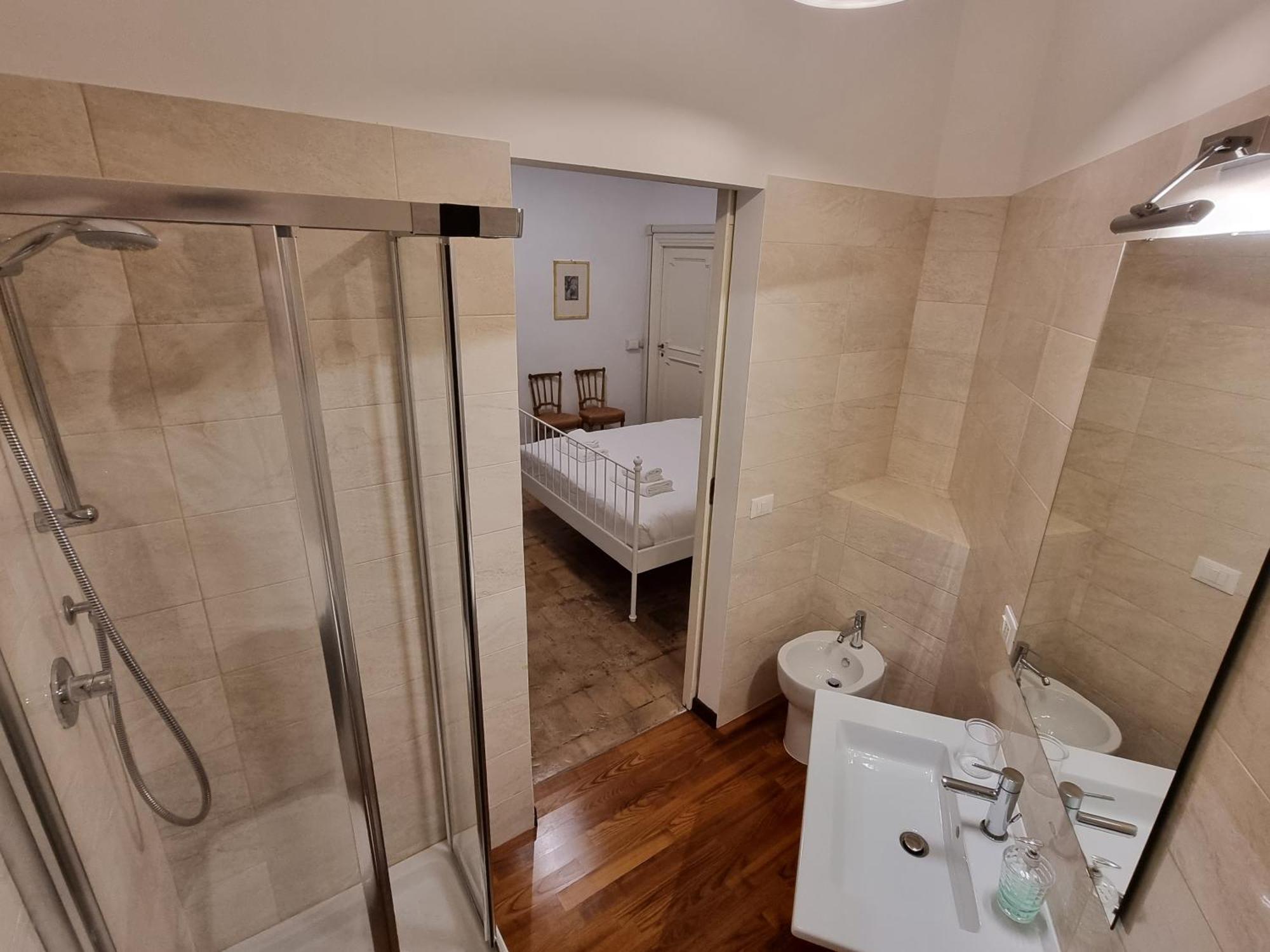 Luxury 2 Bedroom Apartment In The Heart Of Roma Exterior photo